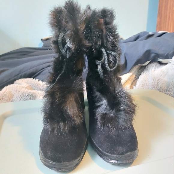 Vintage 1940s‎ boots galoshes overshoes black velvet - Picture 2 of 5